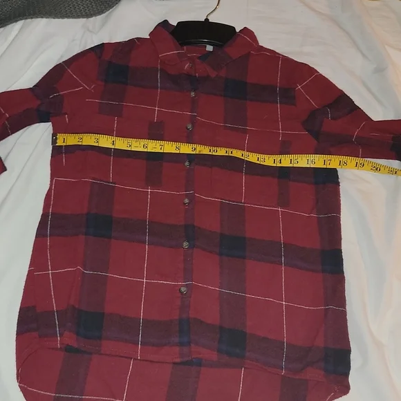 Charlotte Russe Woman's Flannel - Picture 6 of 10
